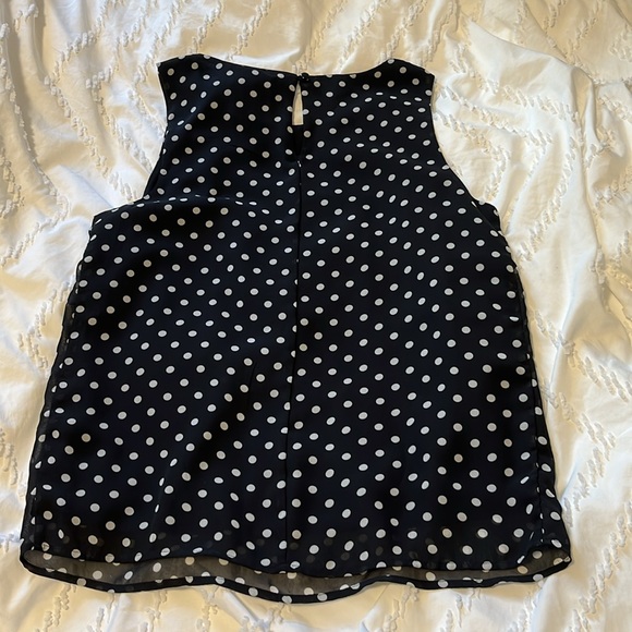 Forever 21 polka dot sleeveless blouse - Picture 3 of 3